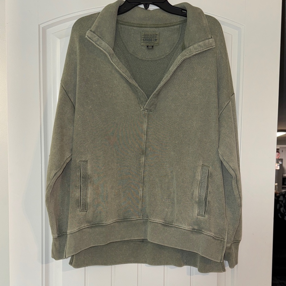 American Eagle Outfitters Olive Green Sweatshirt